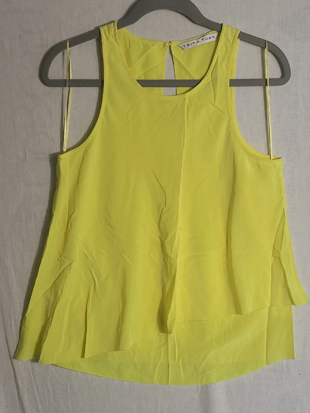 Trina Turk Silk Sleeveless Layered Neon Yellow Women's Top Size Medium - Picture 2 of 7